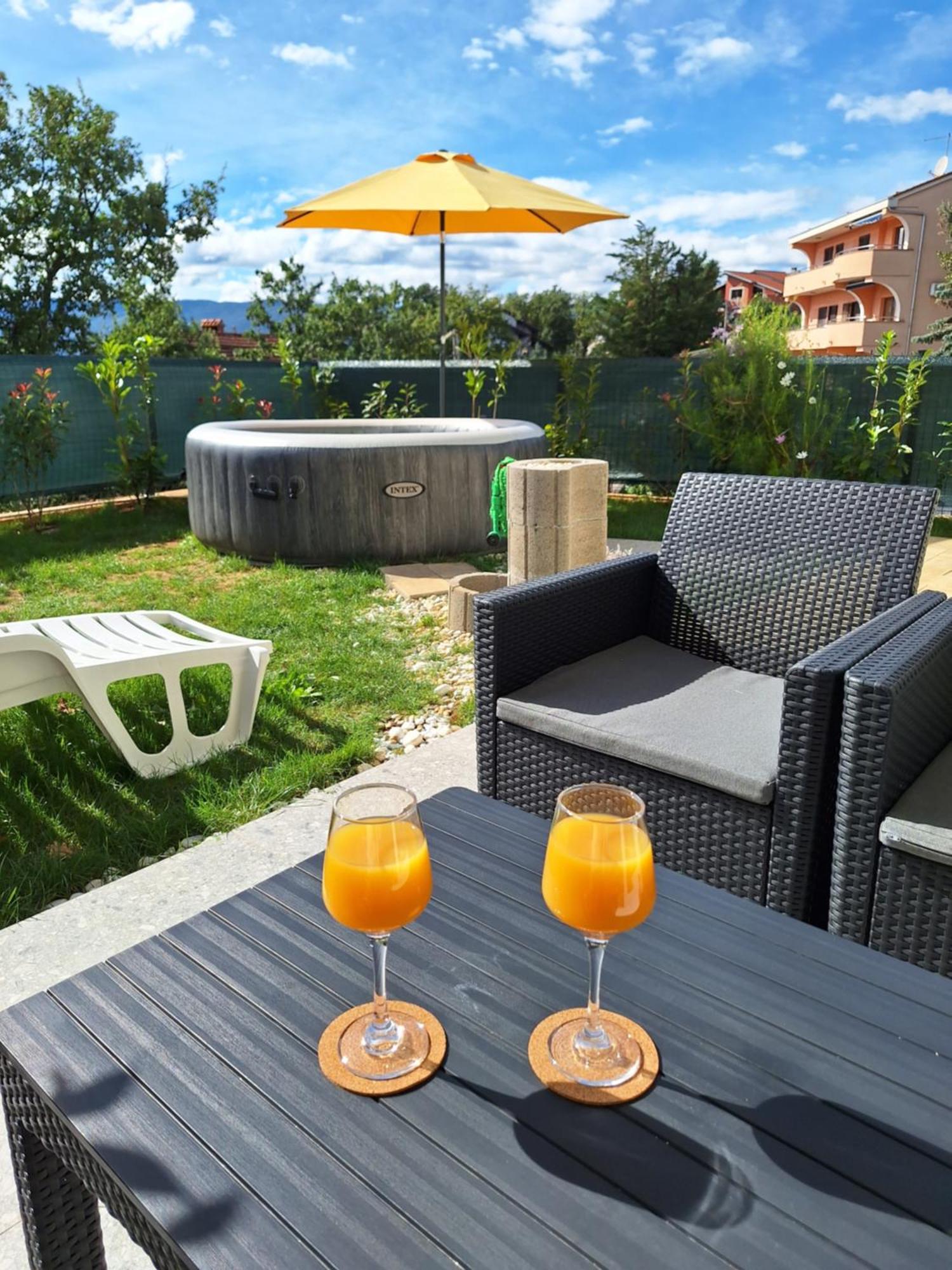 Apartment Tanya غييكا الغرفة الصورة